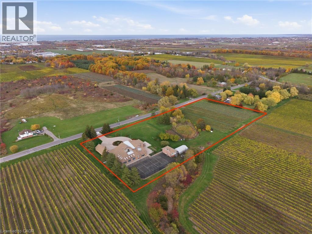 












4850 HILLSIDE Drive

,
Beamsville,




Ontario
L0R1B0

