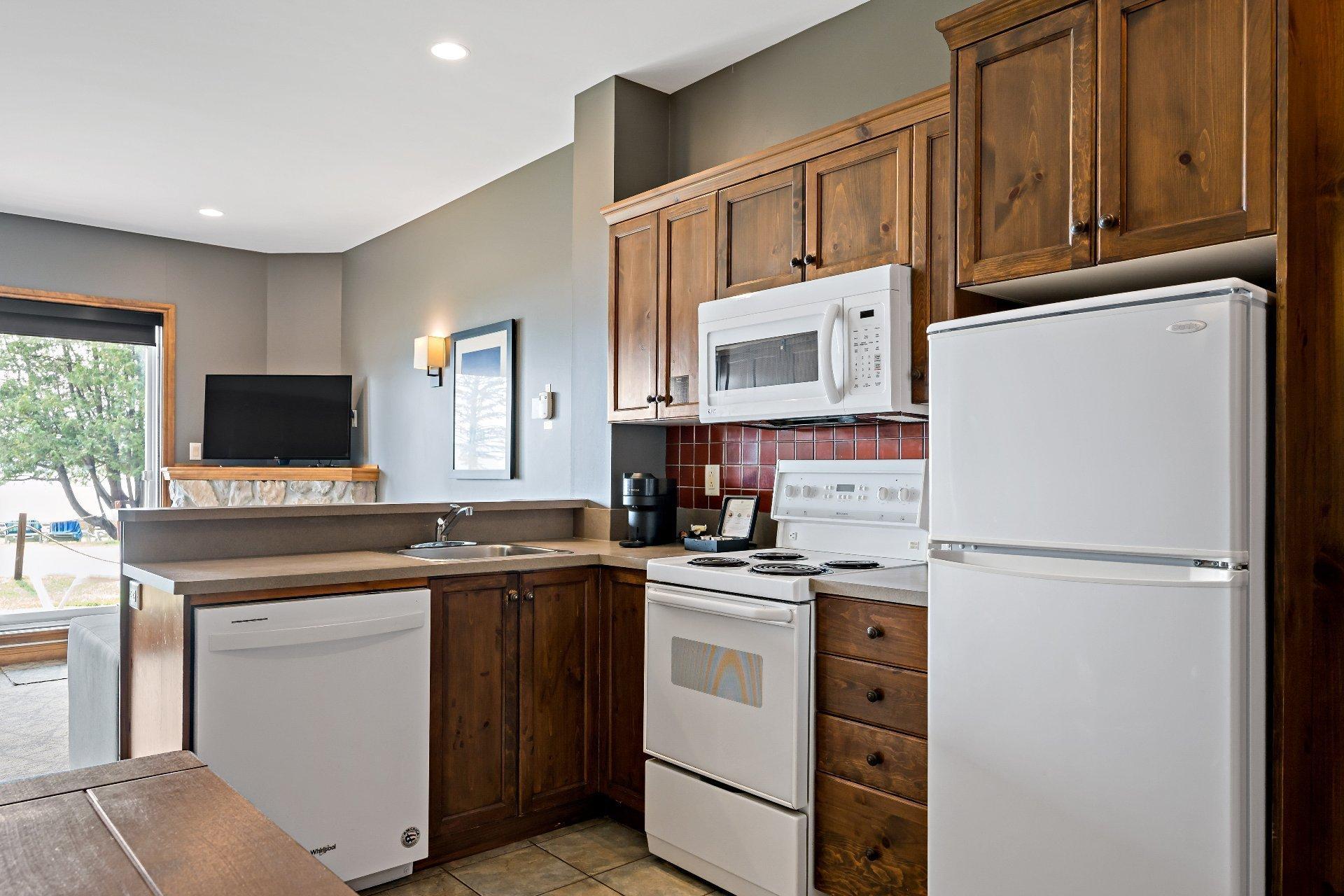 









2396


Rue Labelle

, 20,
Mont-Tremblant,




QC
J8E1T8

