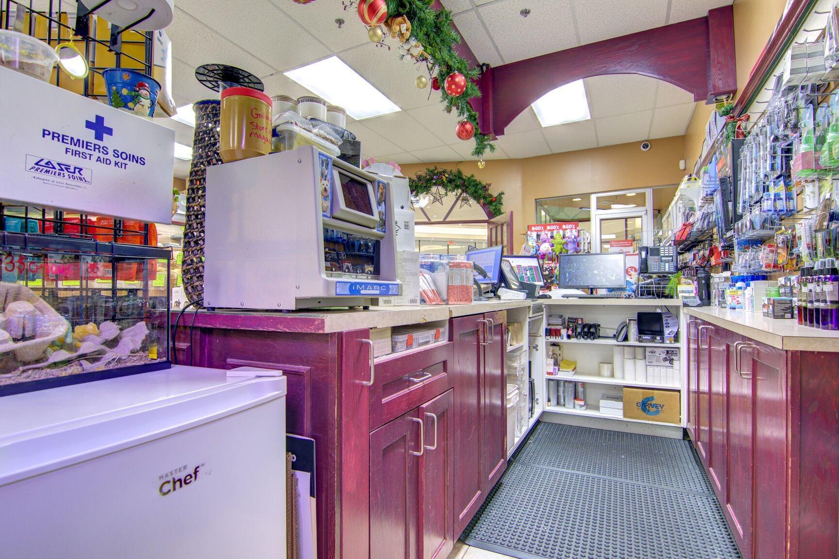 









12675


Rue Sherbrooke E.

,
Montréal (Rivière-des-Prairies/Pointe-aux-Trembles),




QC
H1A3W7

