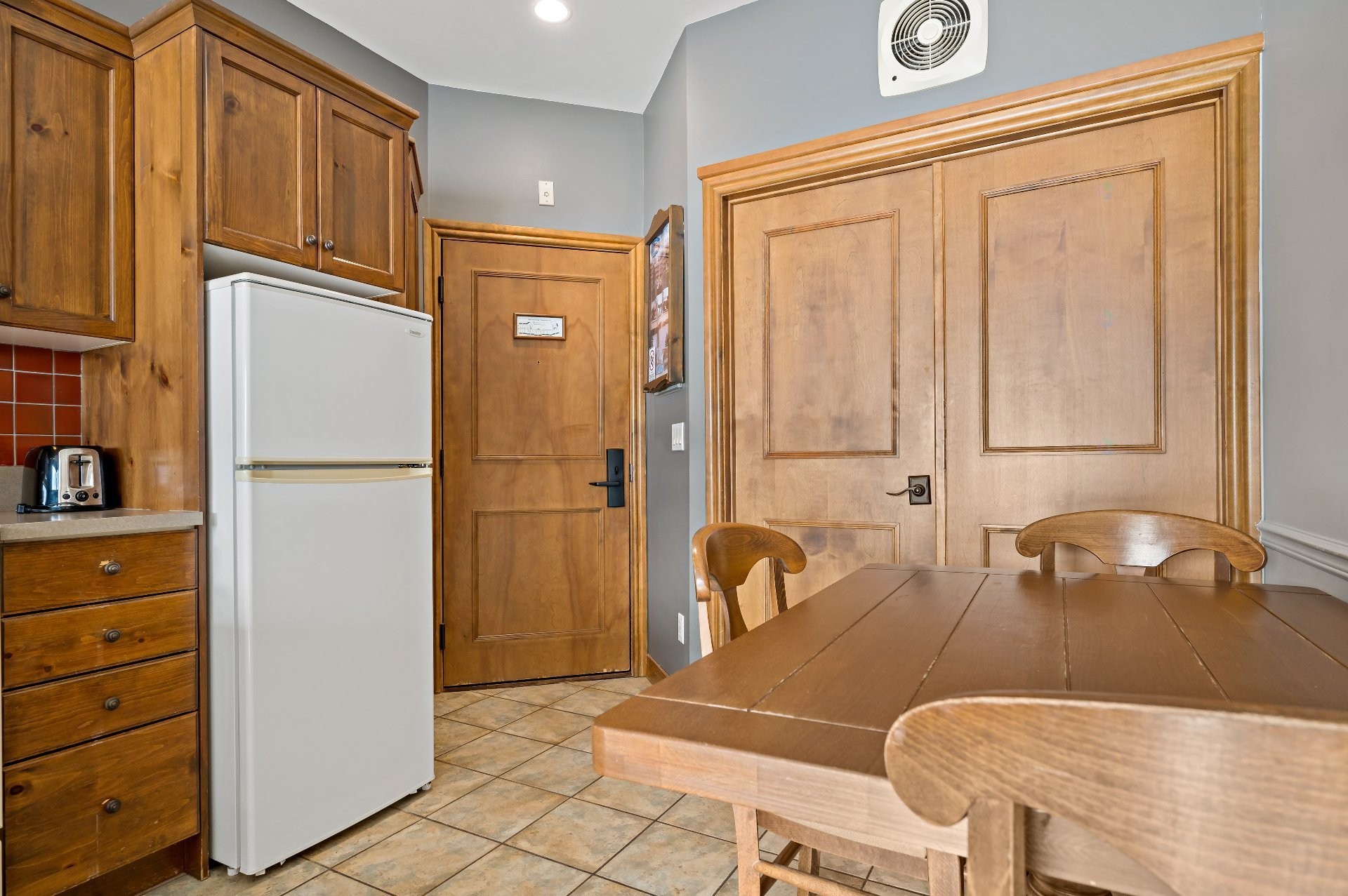 









2396


Rue Labelle

, 124,
Mont-Tremblant,




QC
J8E1T8

