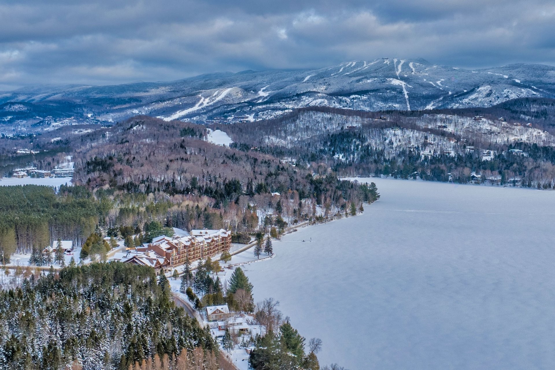 









2396


Rue Labelle

, 124,
Mont-Tremblant,




QC
J8E1T8

