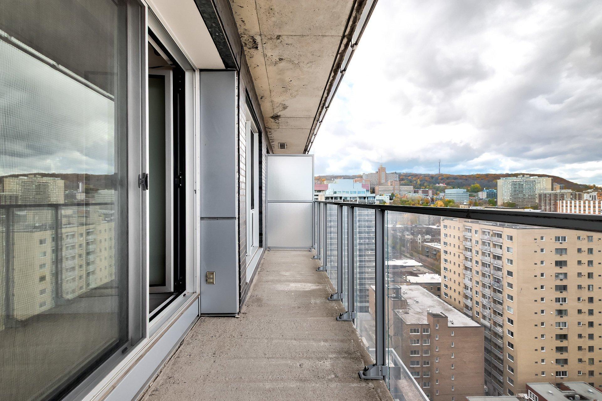 









1414


Rue Chomedey

, 1950,
Montréal (Ville-Marie),




QC
H3H0A2

