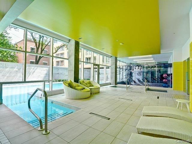 









1414


Rue Chomedey

, 1950,
Montréal (Ville-Marie),




QC
H3H0A2

