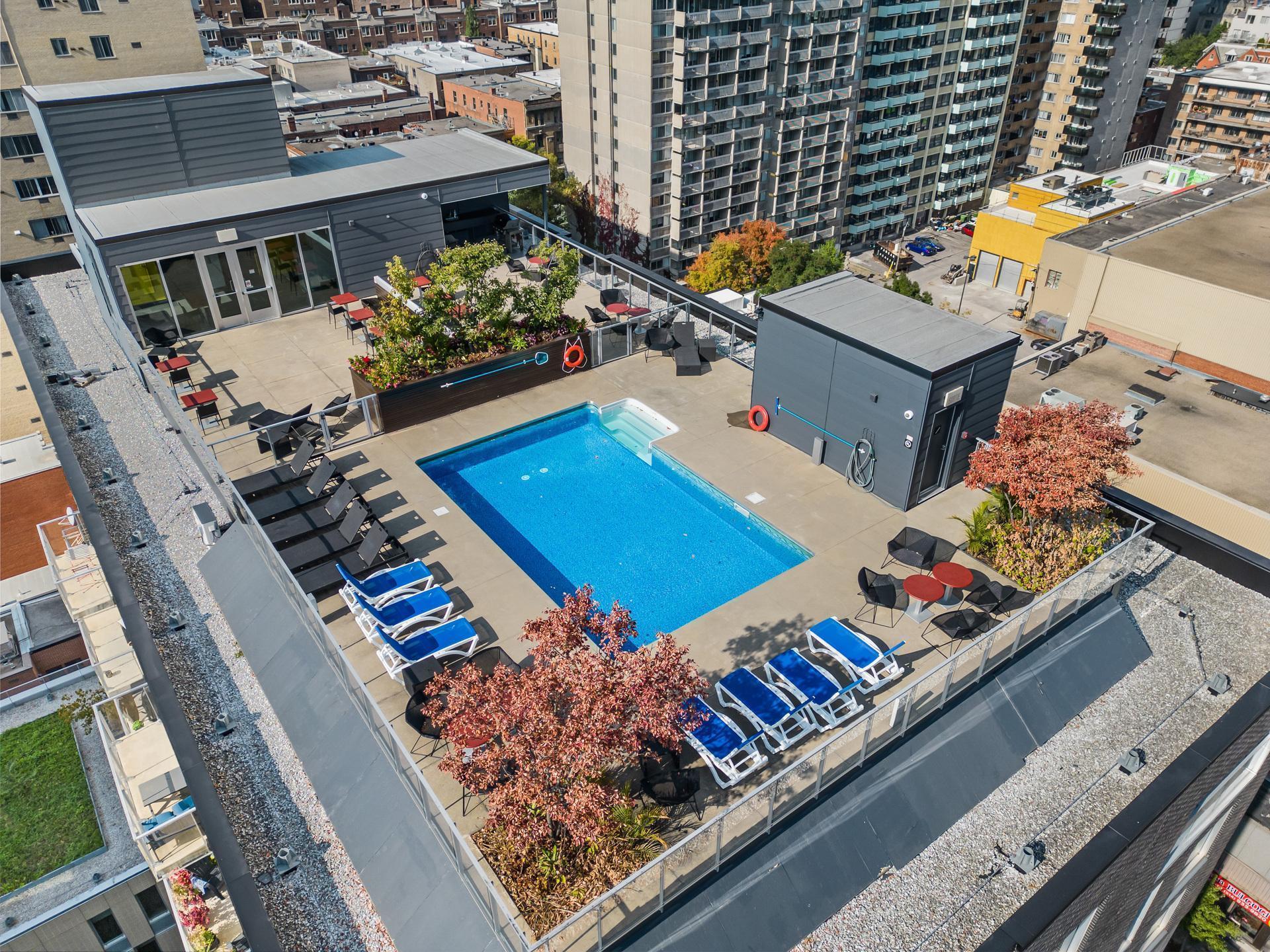 









1414


Rue Chomedey

, 1950,
Montréal (Ville-Marie),




QC
H3H0A2

