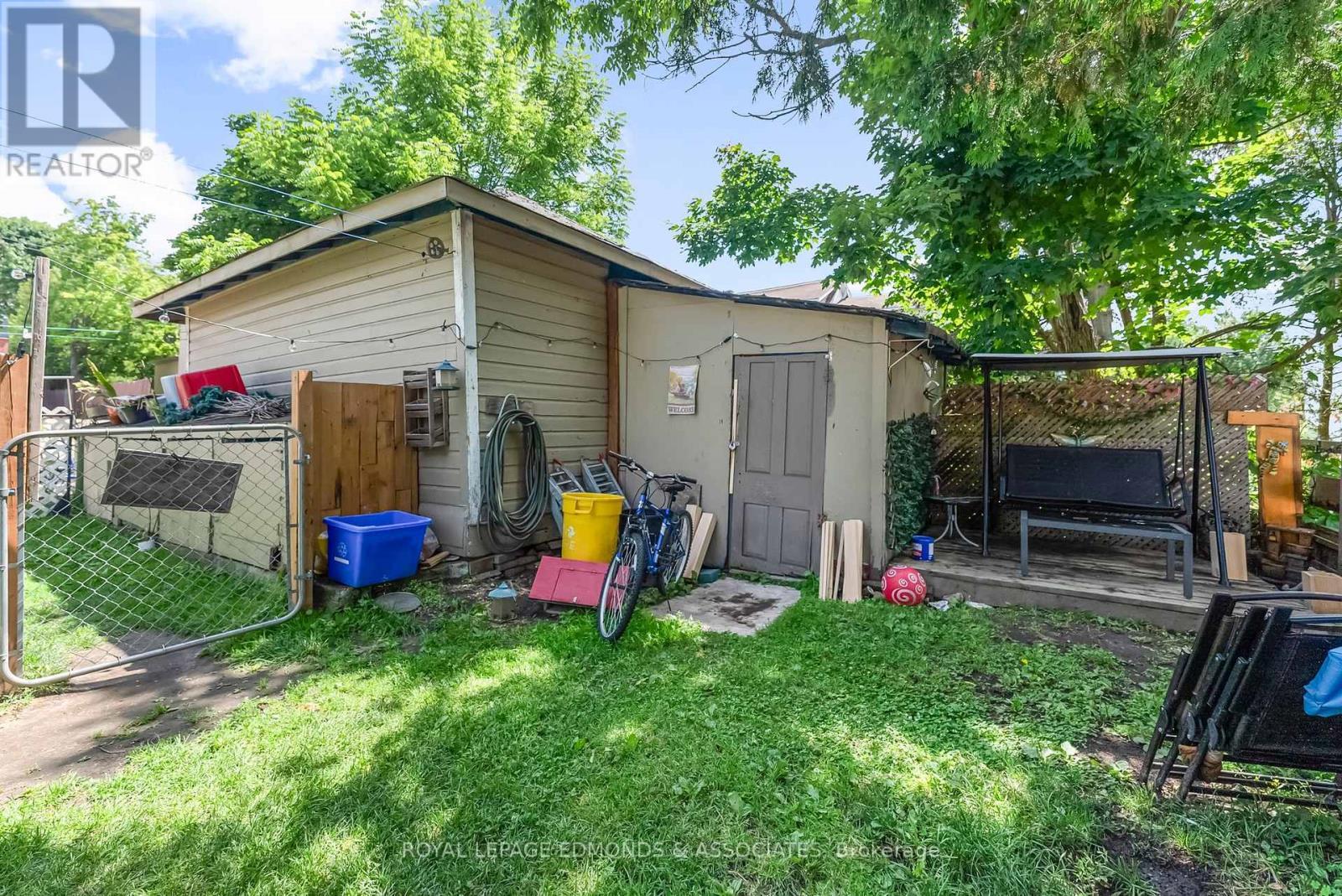 












394 PEMBROKE STREET E

,
Pembroke,




Ontario
K8A3K6

