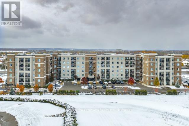 












422 - 610 FARMSTEAD DRIVE

,
Milton (WI Willmott),




Ontario
L9T8X5

