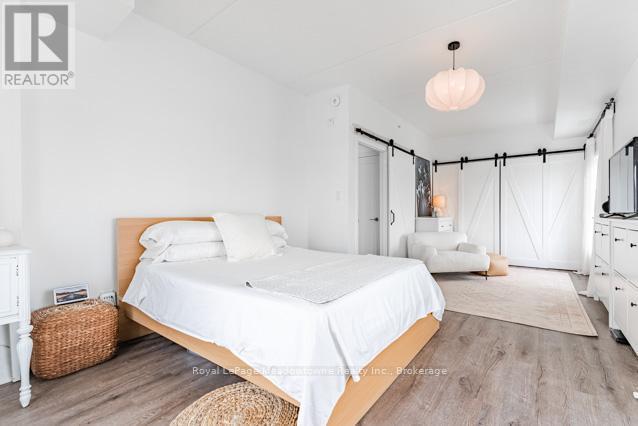 












422 - 610 FARMSTEAD DRIVE

,
Milton (WI Willmott),




Ontario
L9T8X5

