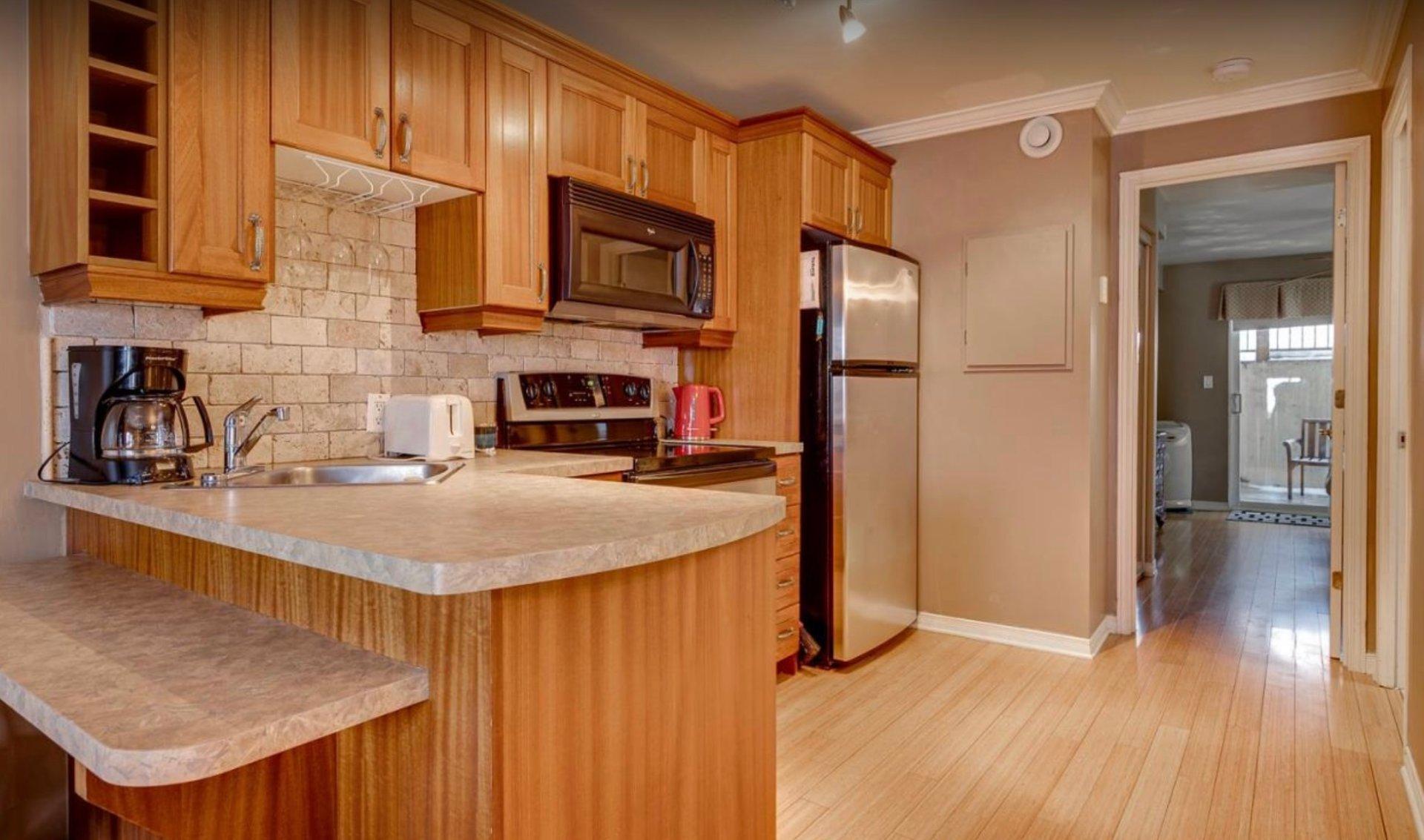 









570


Ch. des Frênes

, 3106,
Piedmont,




QC
J0R1K0

