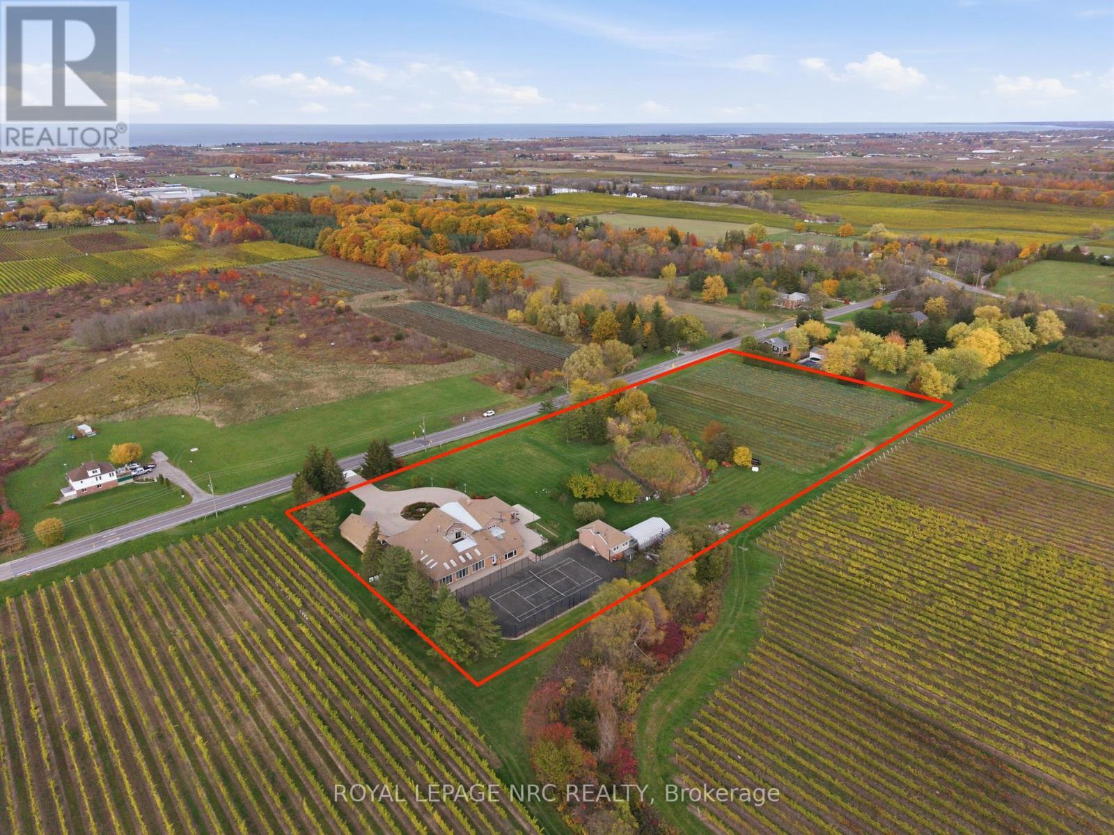 












4850 HILLSIDE DRIVE

,
Lincoln,




Ontario
L0R1B0

