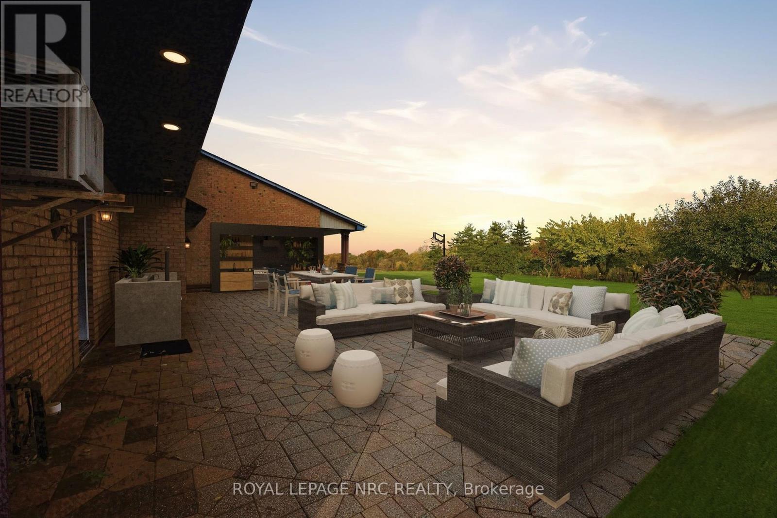 












4850 HILLSIDE DRIVE

,
Lincoln,




Ontario
L0R1B0

