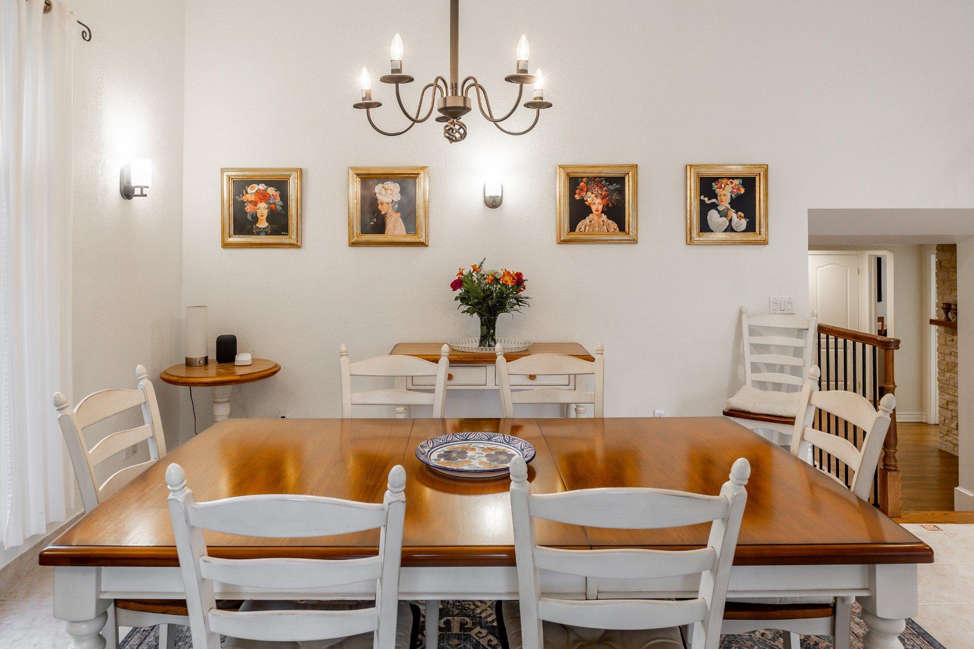 









43


Av. Bayview

,
Pointe-Claire,




QC
H9S5C1

