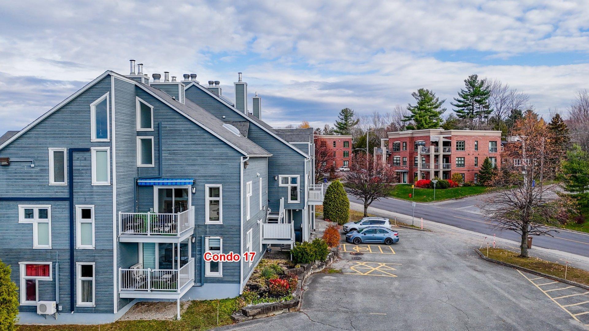 









385


Rue du Moulin

, 17,
Magog,




QC
J1X4A1

