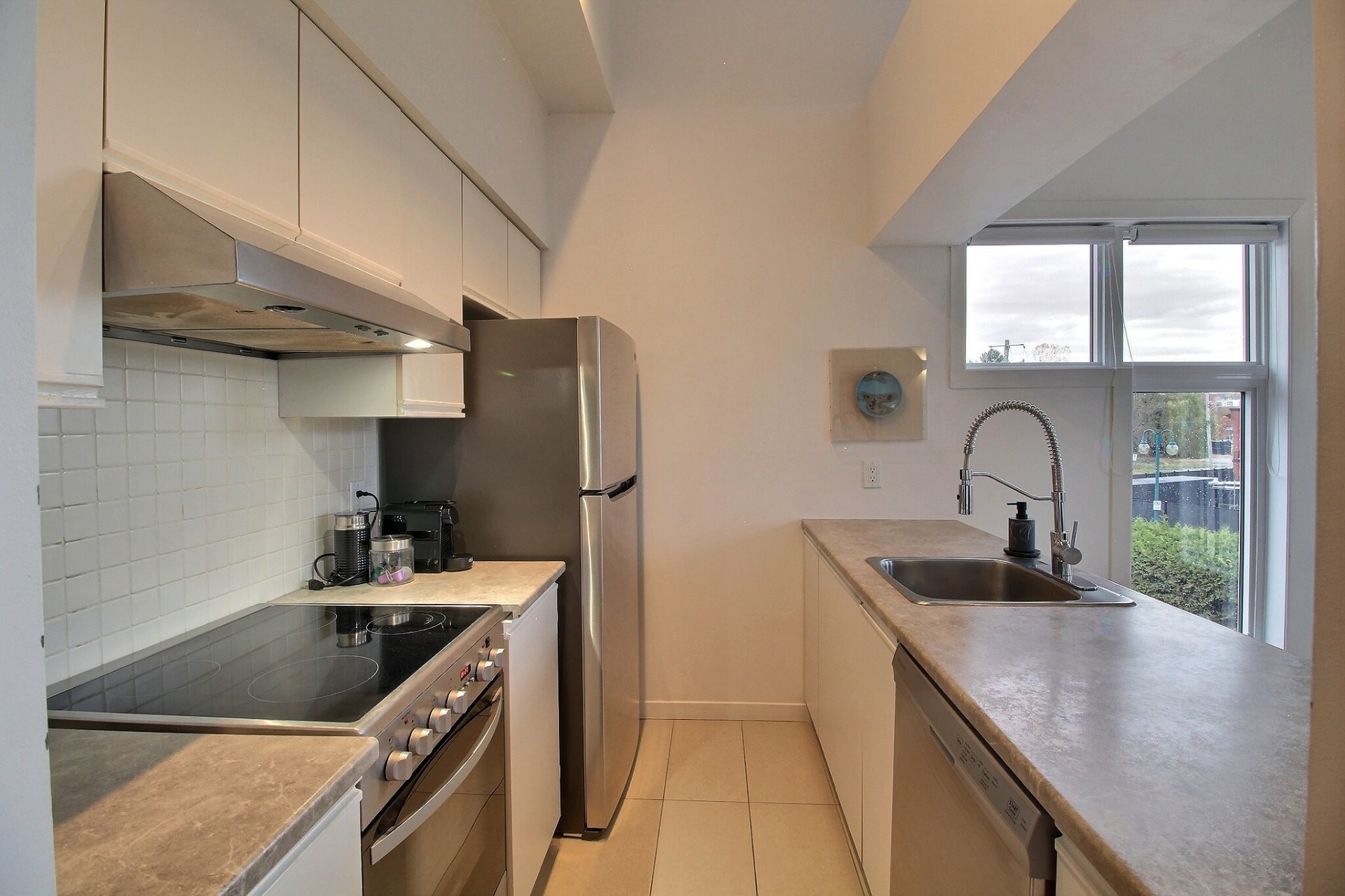 









385


Rue du Moulin

, 20,
Magog,




QC
J1X4A1

