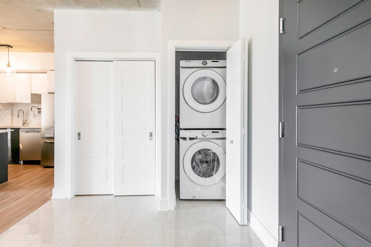 









850


Rue Ouimet

, 307,
Montréal (Saint-Laurent),




QC
H4L3P4

