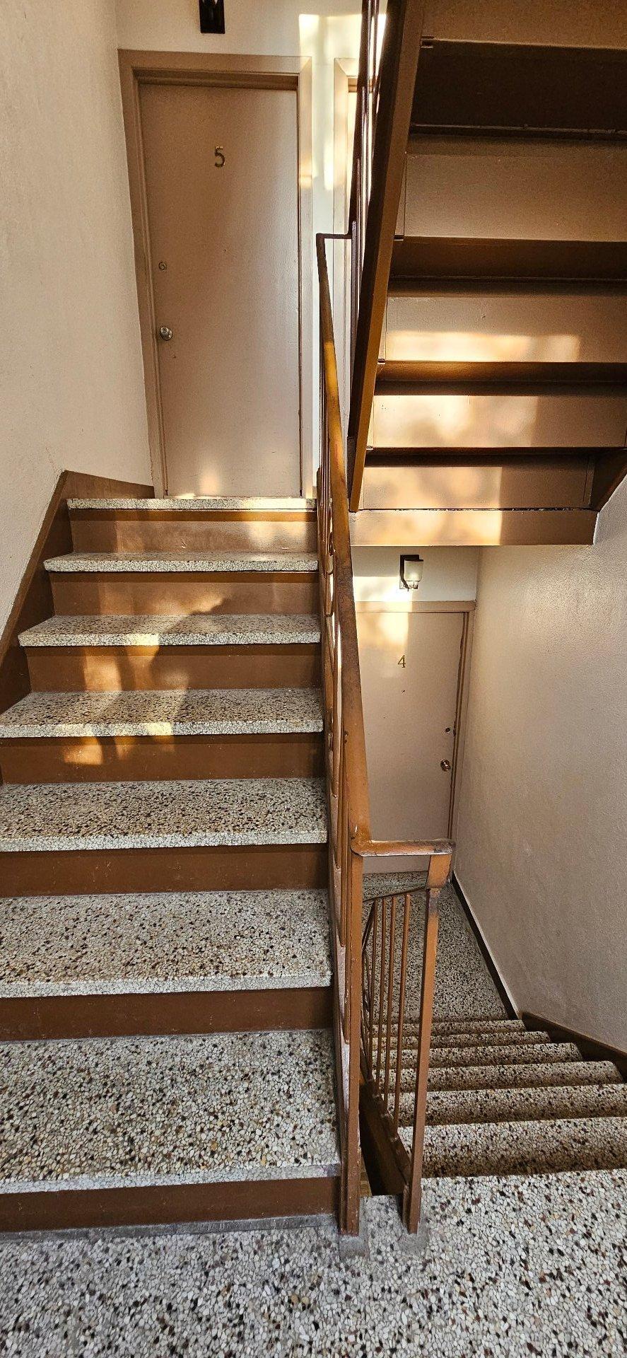 









2040


Rue des Patriotes

,
Laval (Sainte-Rose),




QC
H7L2N8

