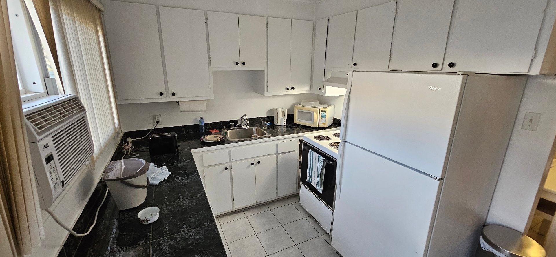 









2040


Rue des Patriotes

,
Laval (Sainte-Rose),




QC
H7L2N8

