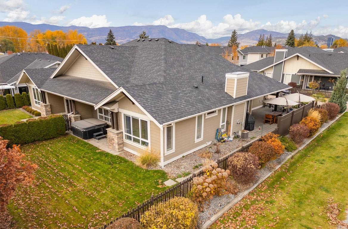 









1960


KLO

Road, 11,
Kelowna,




BC
V1W 5L2

