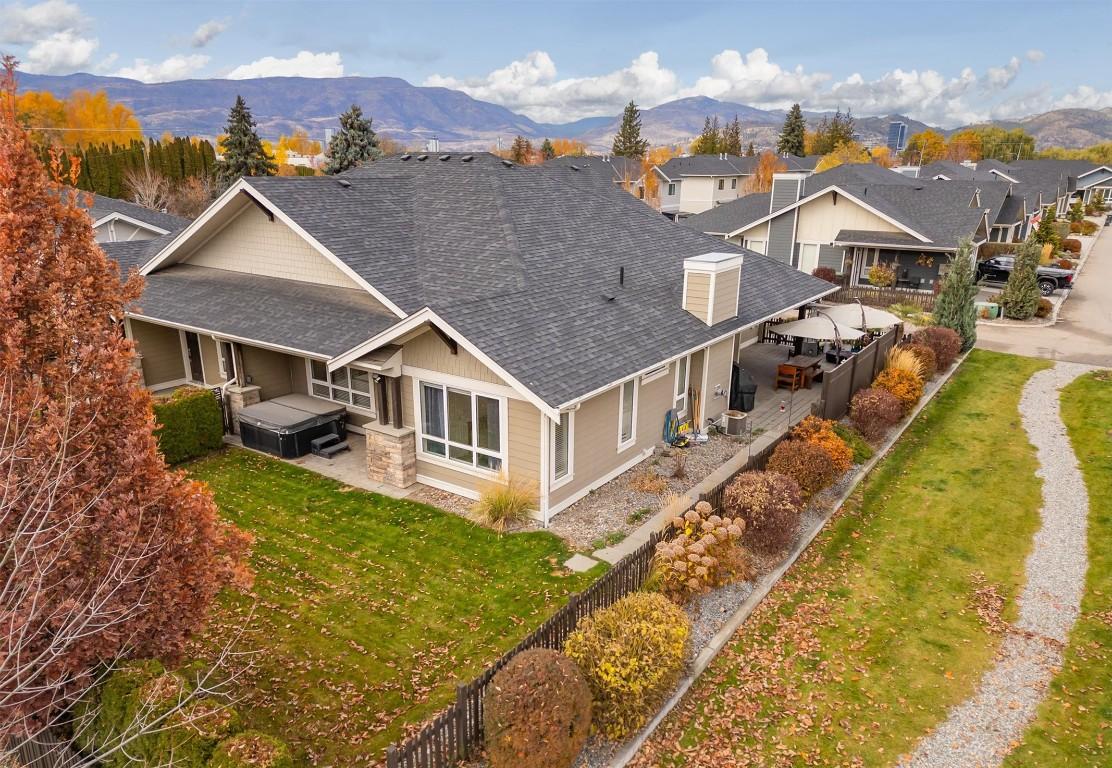 









1960


KLO

Road, 11,
Kelowna,




BC
V1W 5L2

