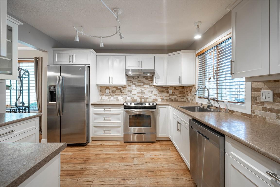 









2180


Fletcher

Street, 14,
Armstrong,




BC
V0E 1B1

