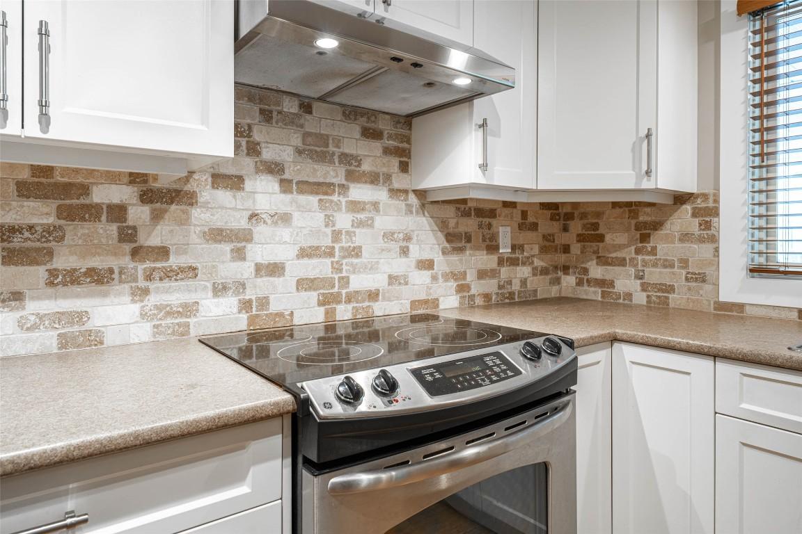 









2180


Fletcher

Street, 14,
Armstrong,




BC
V0E 1B1

