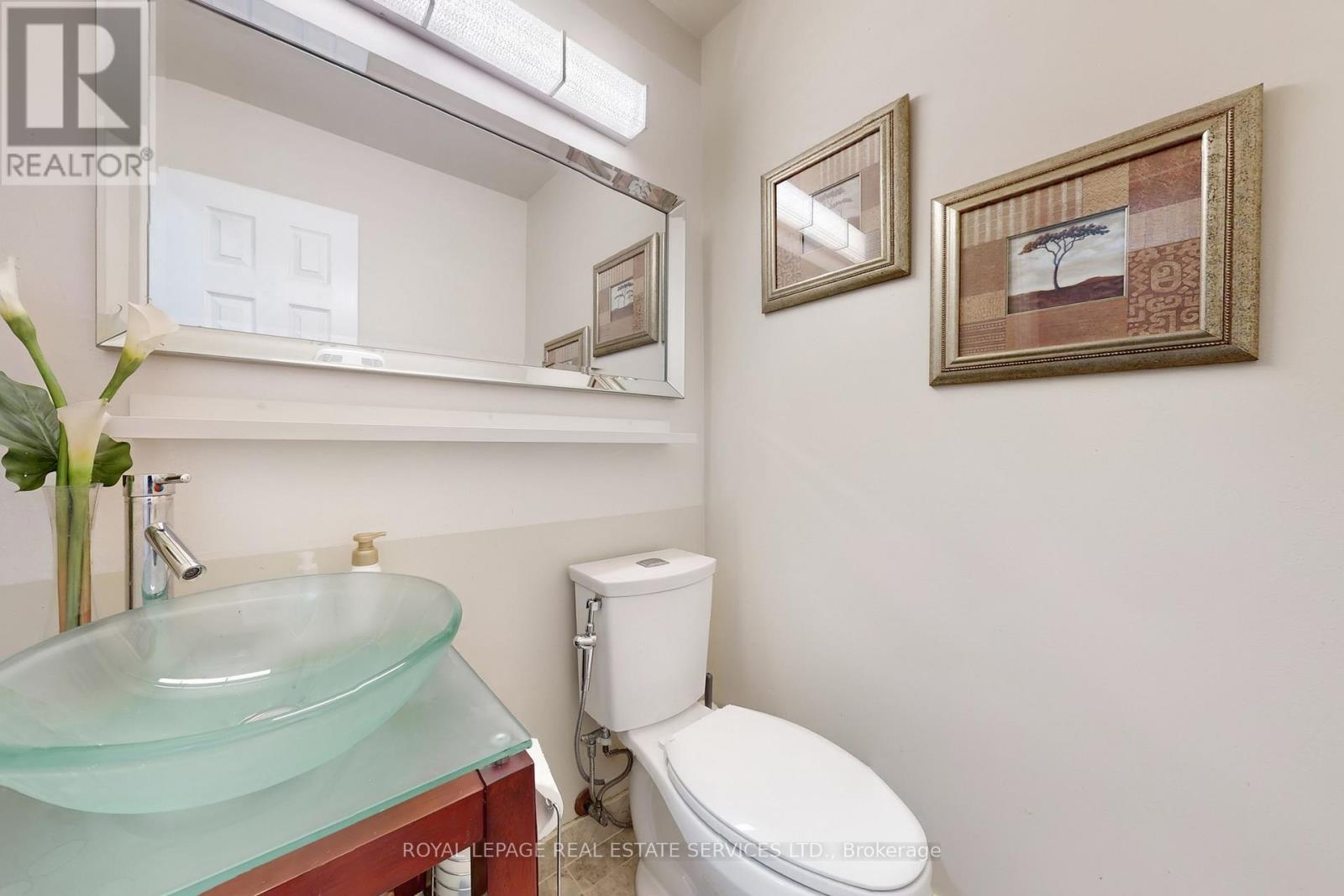 












47 HOOD CRESCENT

,
Brampton,




Ontario
L6Y4S7

