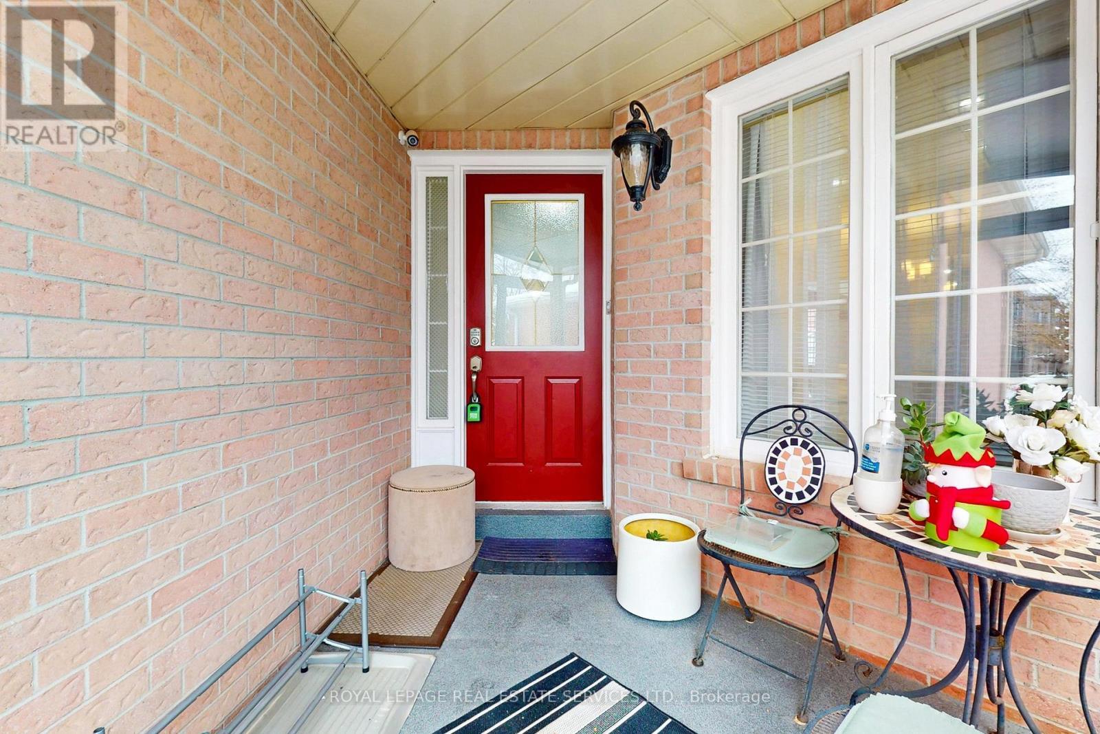 












47 HOOD CRESCENT

,
Brampton,




Ontario
L6Y4S7

