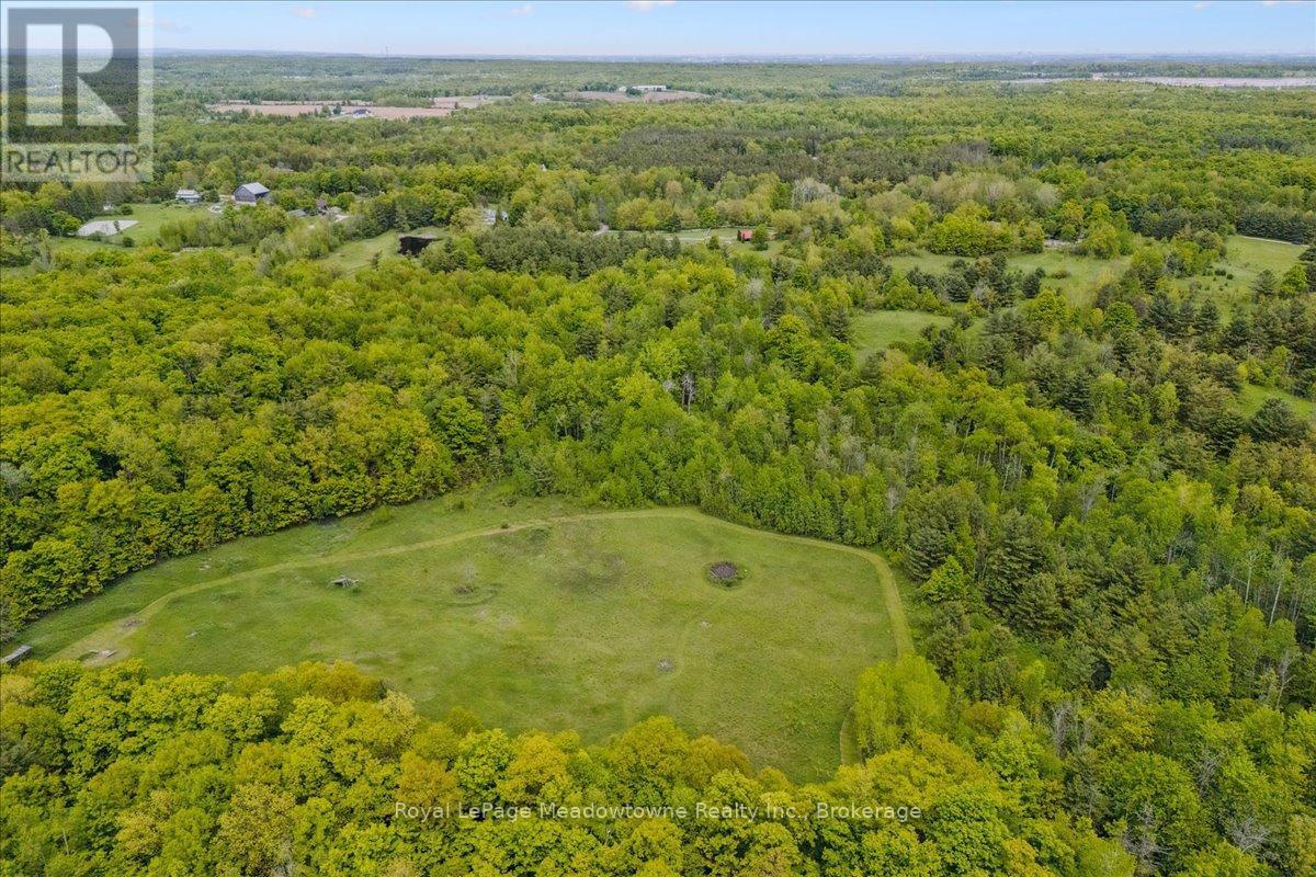 












10632 FIFTH LINE

,
Milton (NA Rural Nassagaweya),




Ontario
N0B2K0

