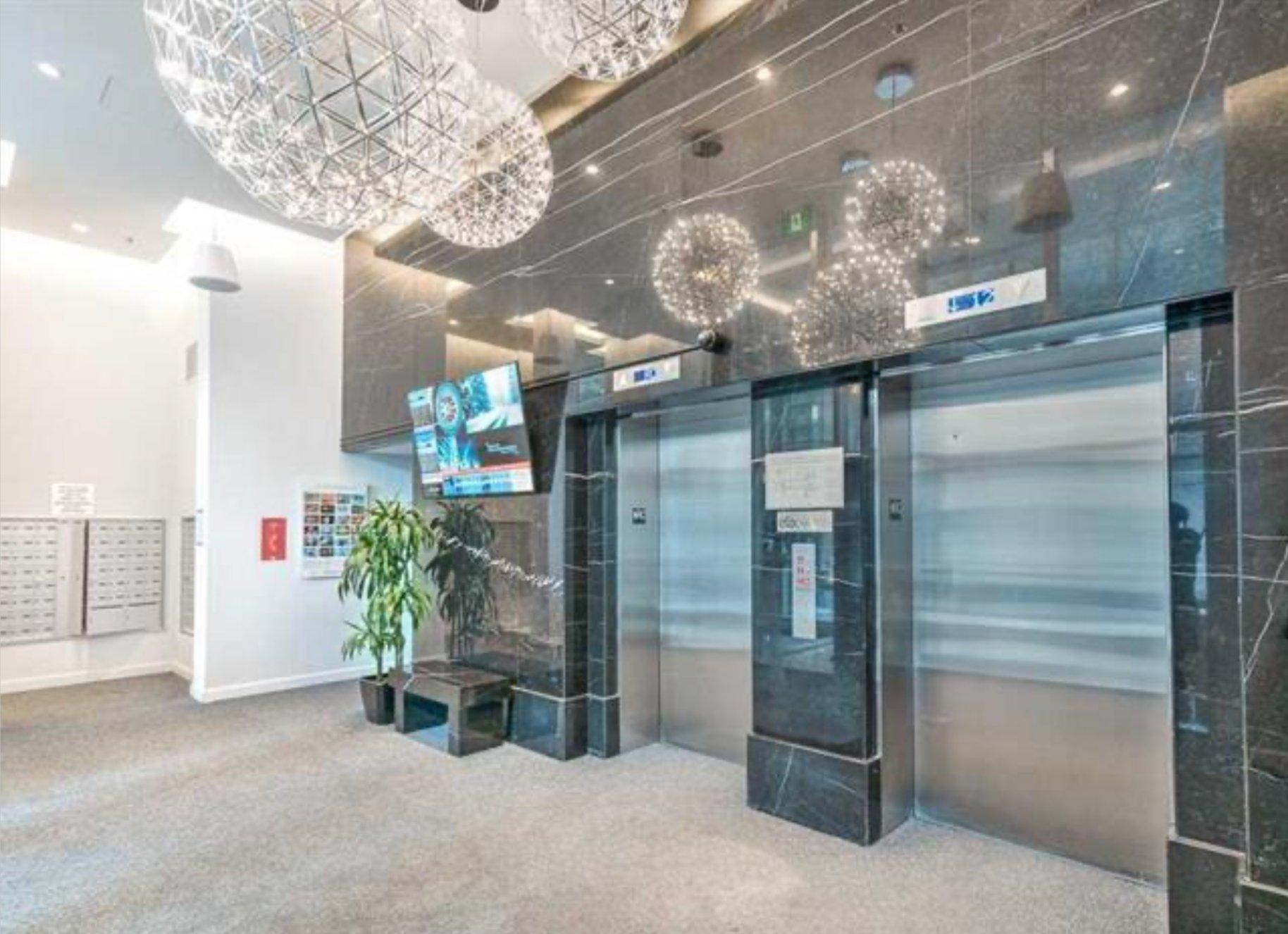 









1211


Rue Drummond

, 2206,
Montréal (Ville-Marie),




QC
H3G0E6

