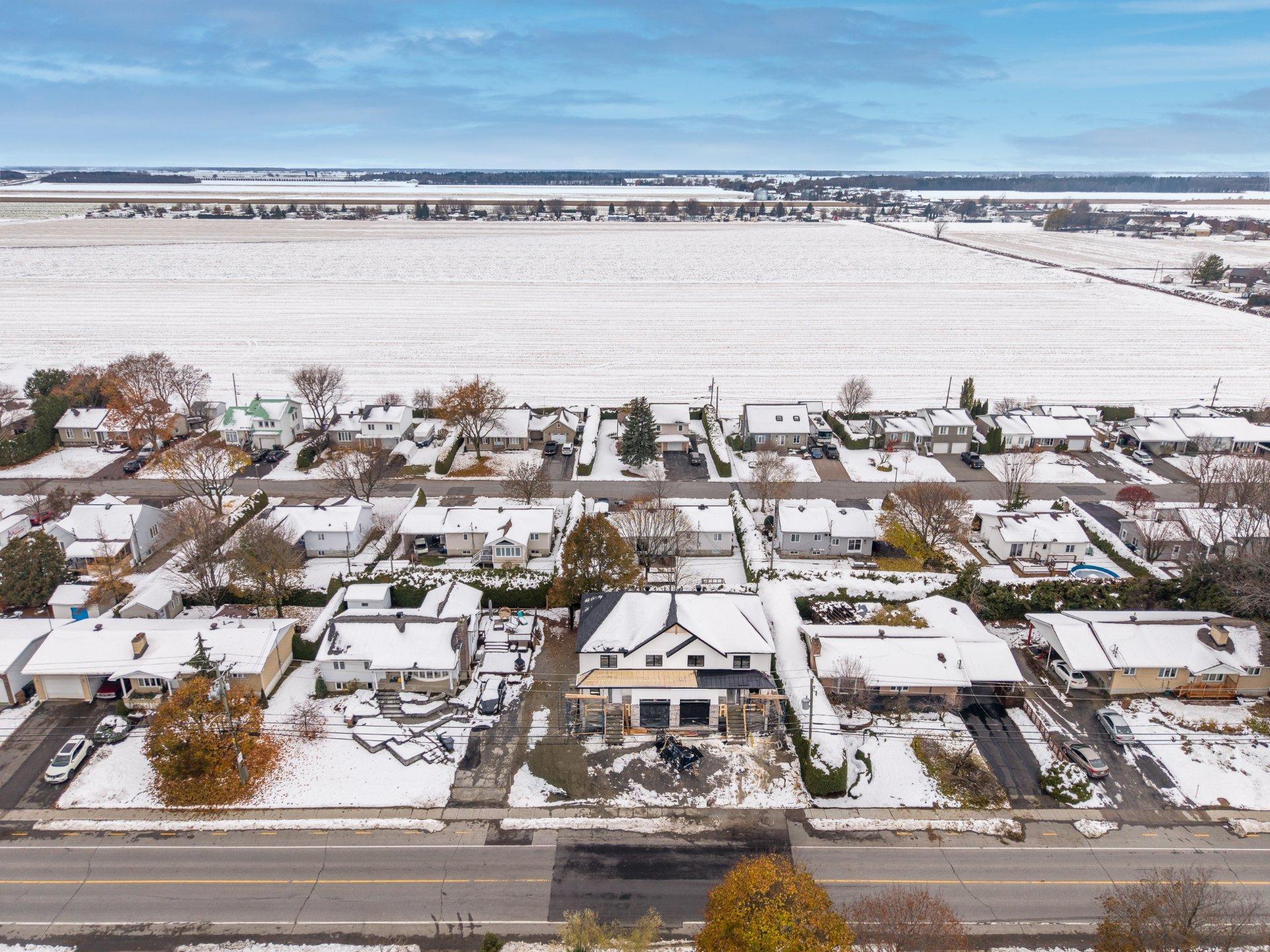 









6285


Av. Pinard

,
Saint-Hyacinthe,




QC
J2S8S7

