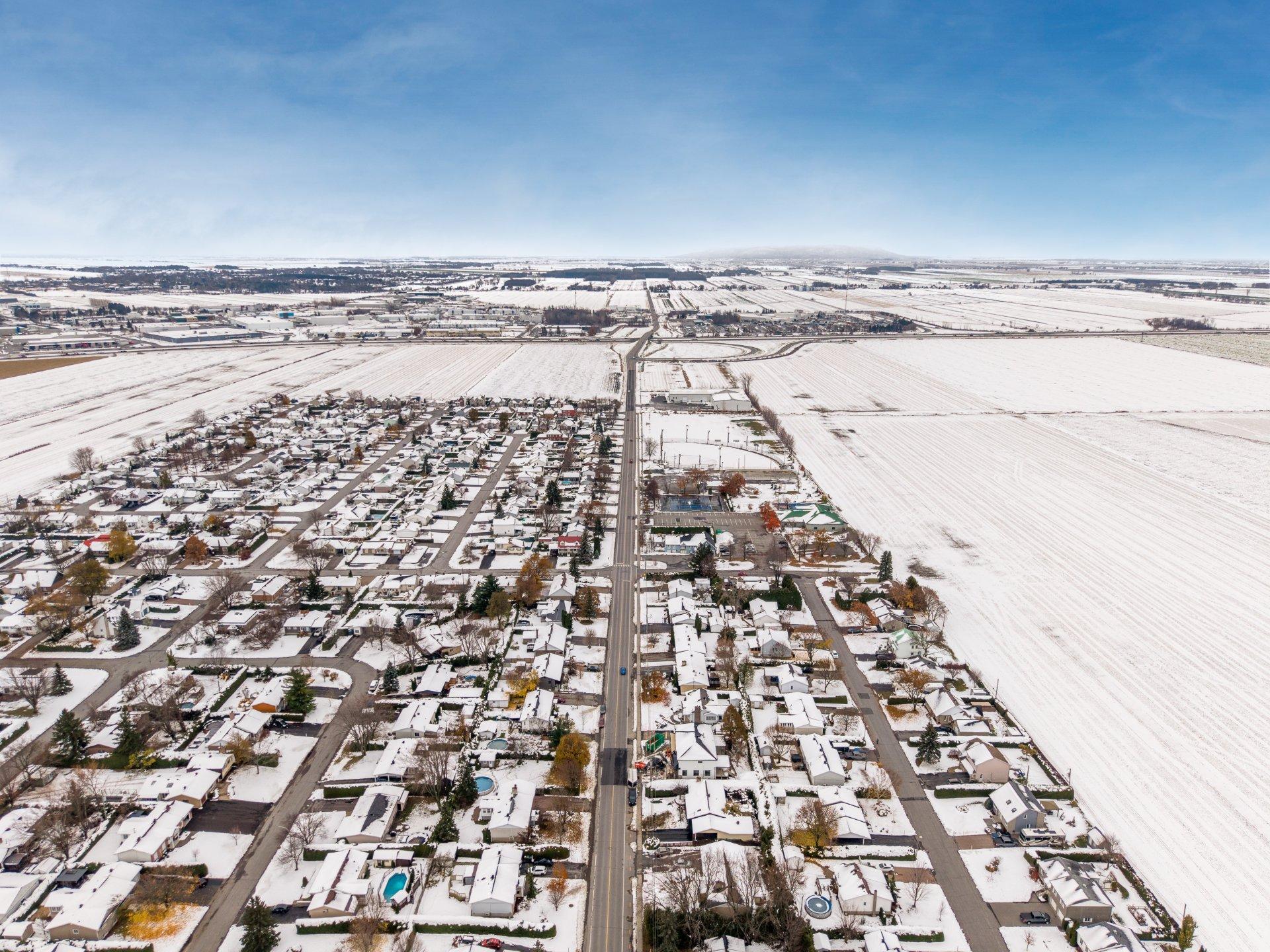 









6285


Av. Pinard

,
Saint-Hyacinthe,




QC
J2S8S7

