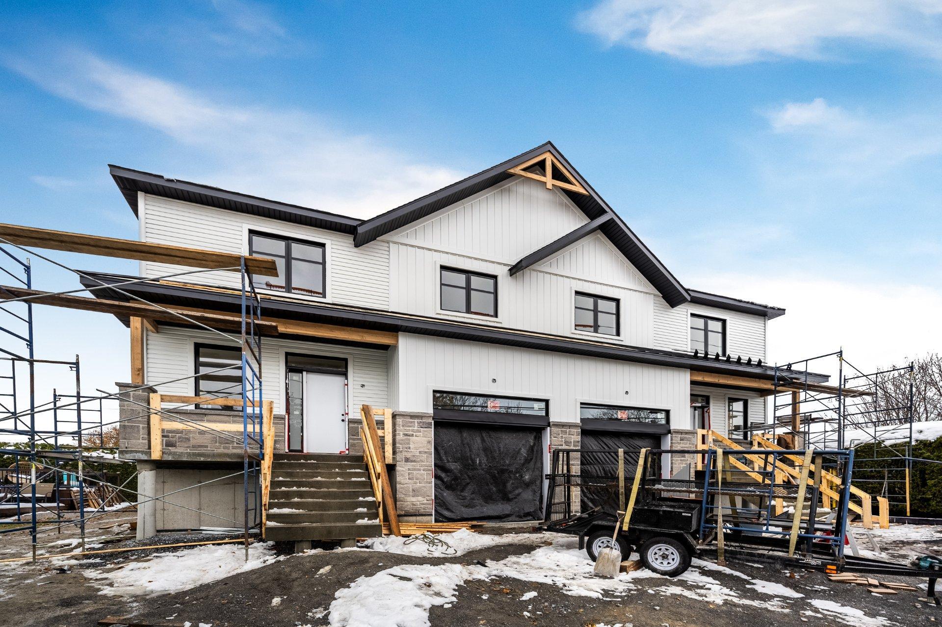 









6295


Av. Pinard

,
Saint-Hyacinthe,




QC
J2S8S7

