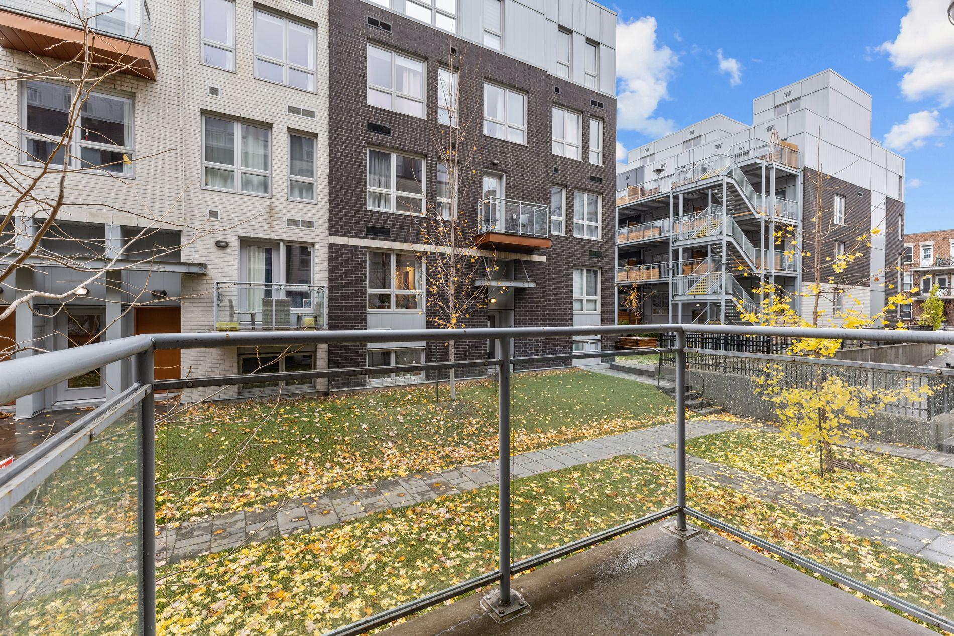 









558


Rue Nicolet

,
Montréal (Mercier/Hochelaga-Maisonneuve),




QC
H1W0C2

