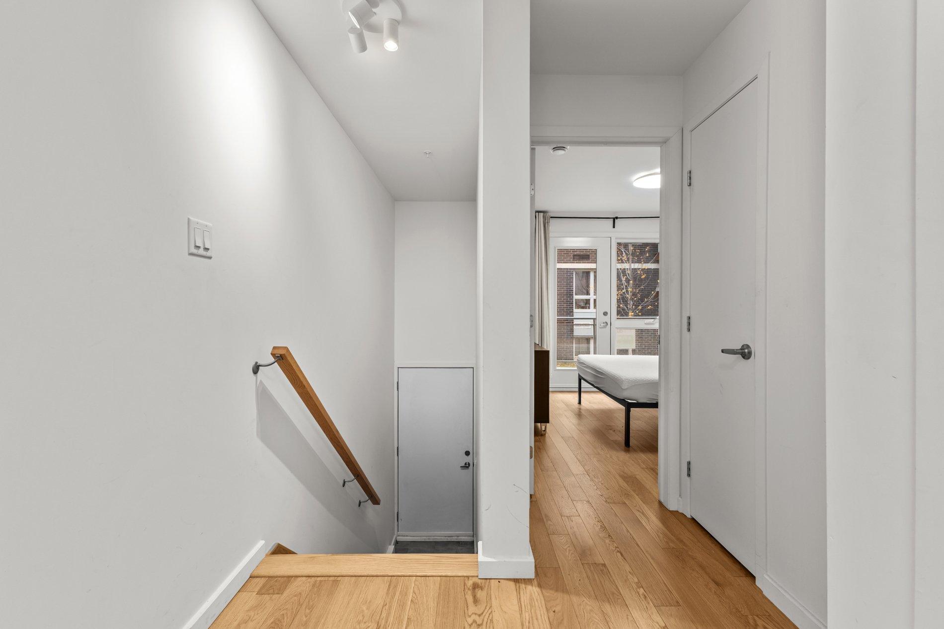 









558


Rue Nicolet

,
Montréal (Mercier/Hochelaga-Maisonneuve),




QC
H1W0C2

