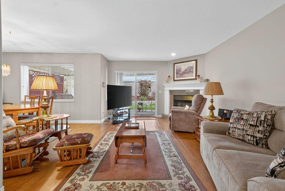 









1800


Parkview

Crescent, 10,
Kelowna,




BC
V1X 7G6

