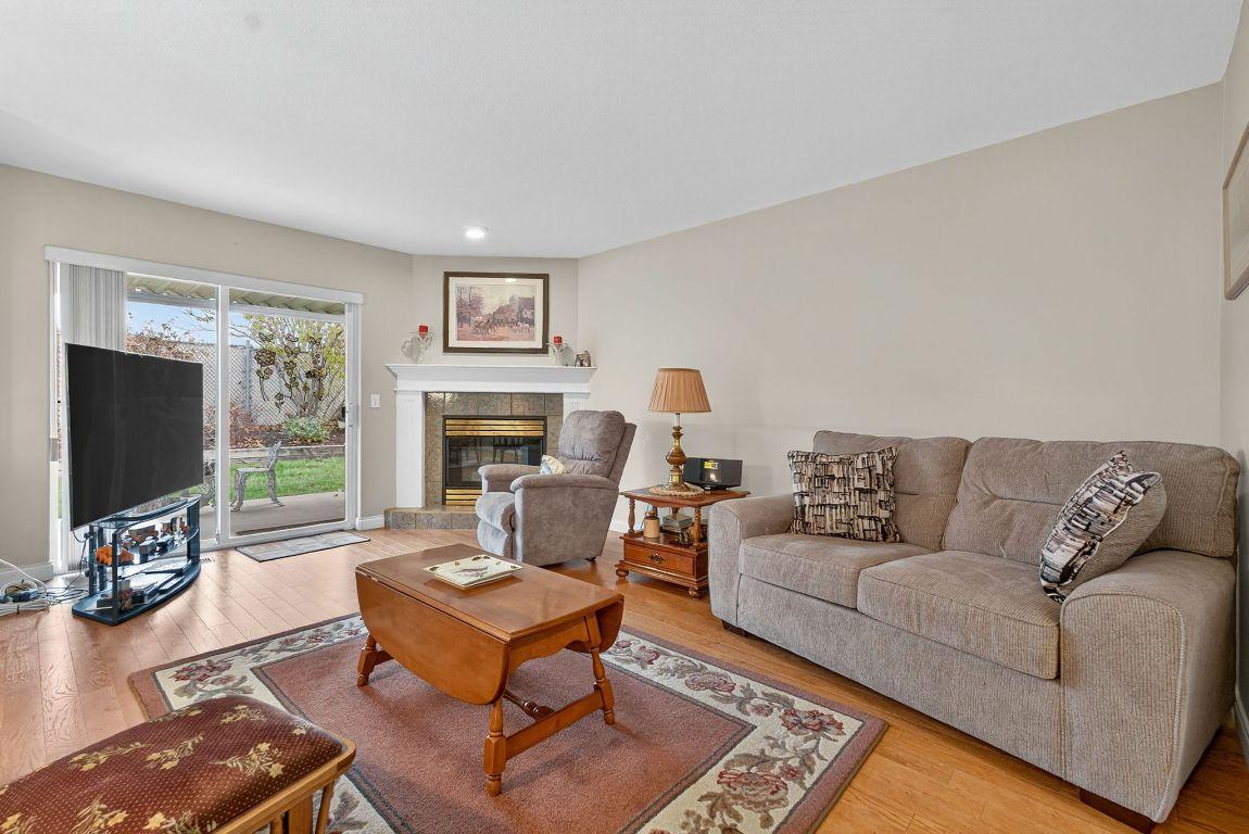 









1800


Parkview

Crescent, 10,
Kelowna,




BC
V1X 7G6

