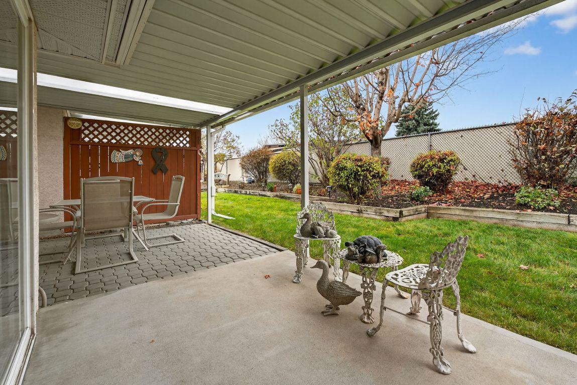 









1800


Parkview

Crescent, 10,
Kelowna,




BC
V1X 7G6

