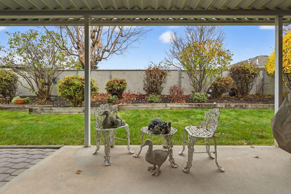 









1800


Parkview

Crescent, 10,
Kelowna,




BC
V1X 7G6

