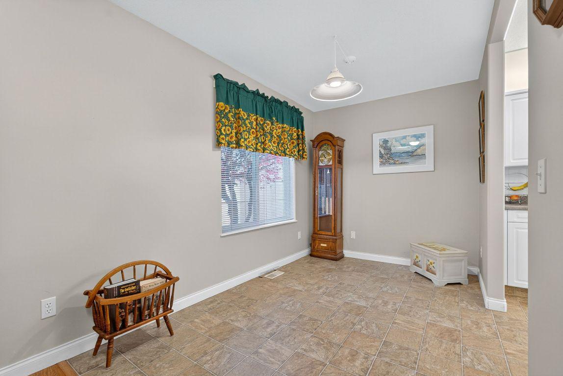 









1800


Parkview

Crescent, 10,
Kelowna,




BC
V1X 7G6

