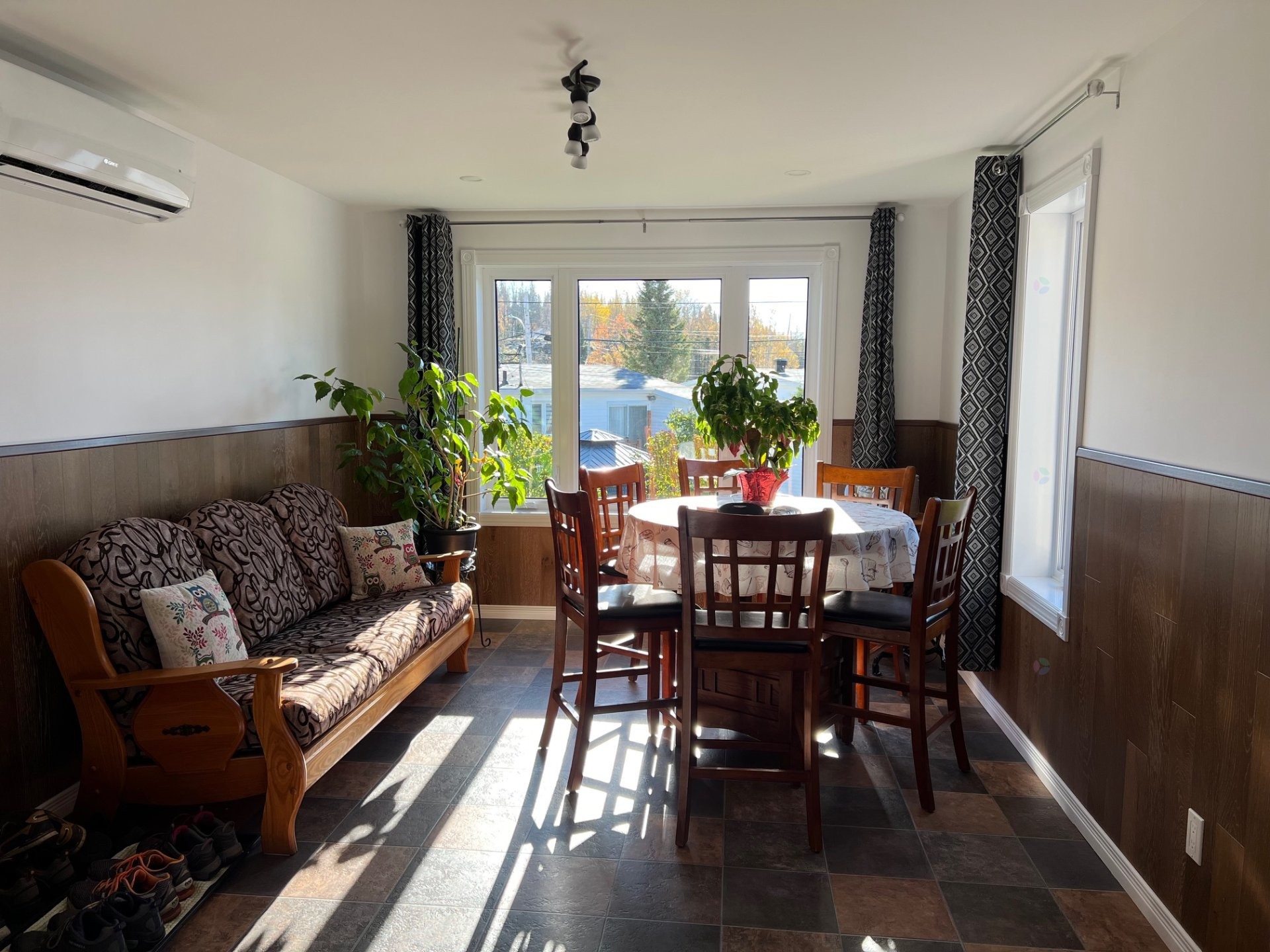 









476


Ch. Merrill

,
Chibougamau,




QC
G8P2V4

