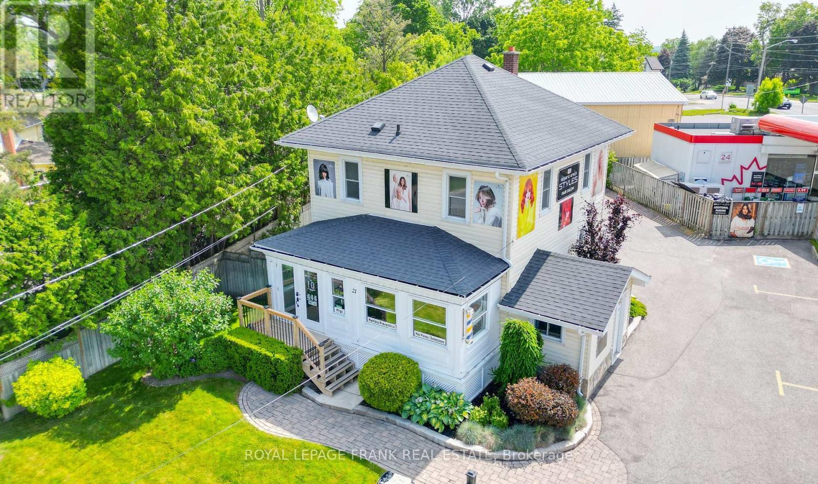 












21 WILBUR AVENUE

,
Scugog (Port Perry),




Ontario
L9L1J4

