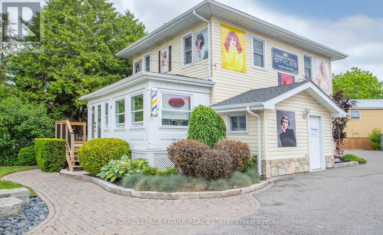 












21 WILBUR AVENUE

,
Scugog (Port Perry),




Ontario
L9L1J4

