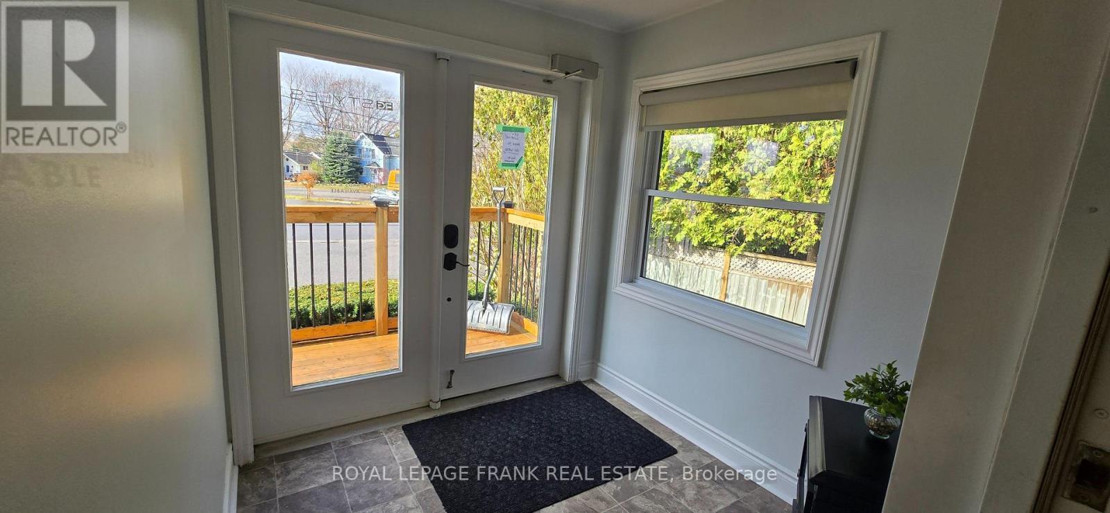 












21 WILBUR AVENUE

,
Scugog (Port Perry),




Ontario
L9L1J4

