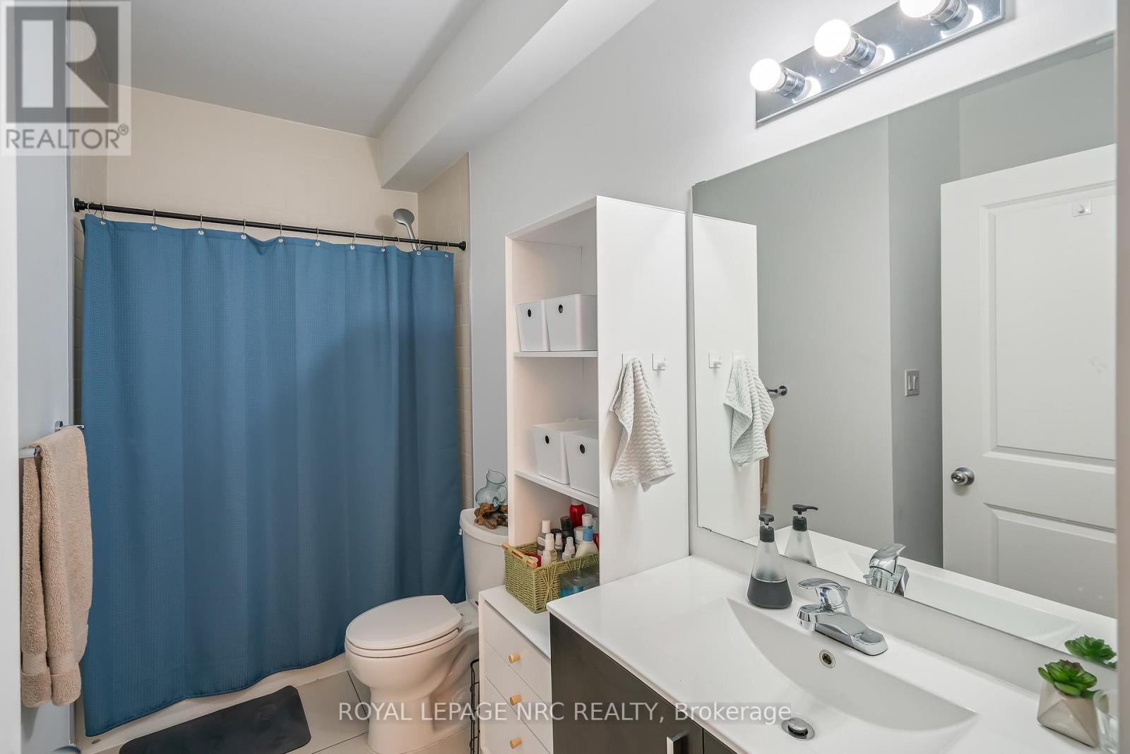 












305 CHAFFEY STREET

,
Welland (Lincoln/Crowland),




Ontario
L3B0K5

