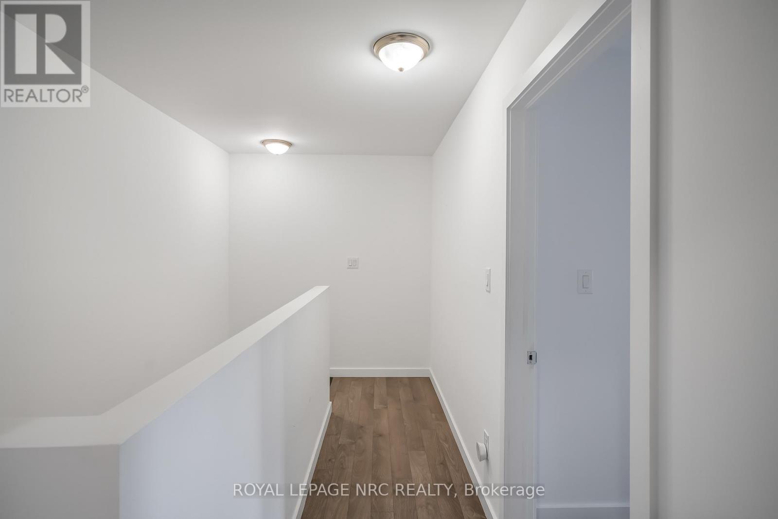 












305 CHAFFEY STREET

,
Welland (Lincoln/Crowland),




Ontario
L3B0K5

