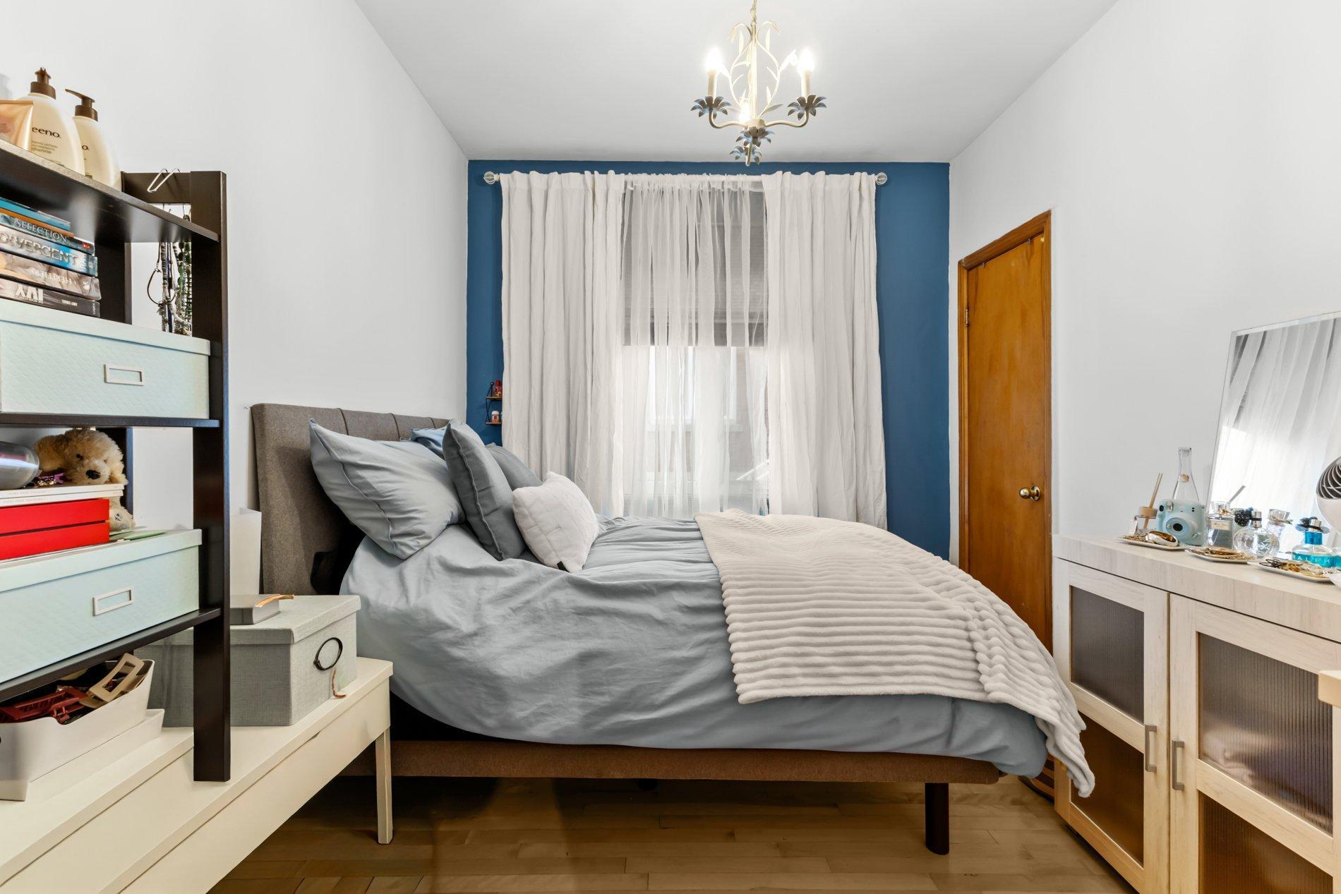 









782

 - 784


9e Avenue

,
Montréal (Lachine),




QC
H8S3C6

