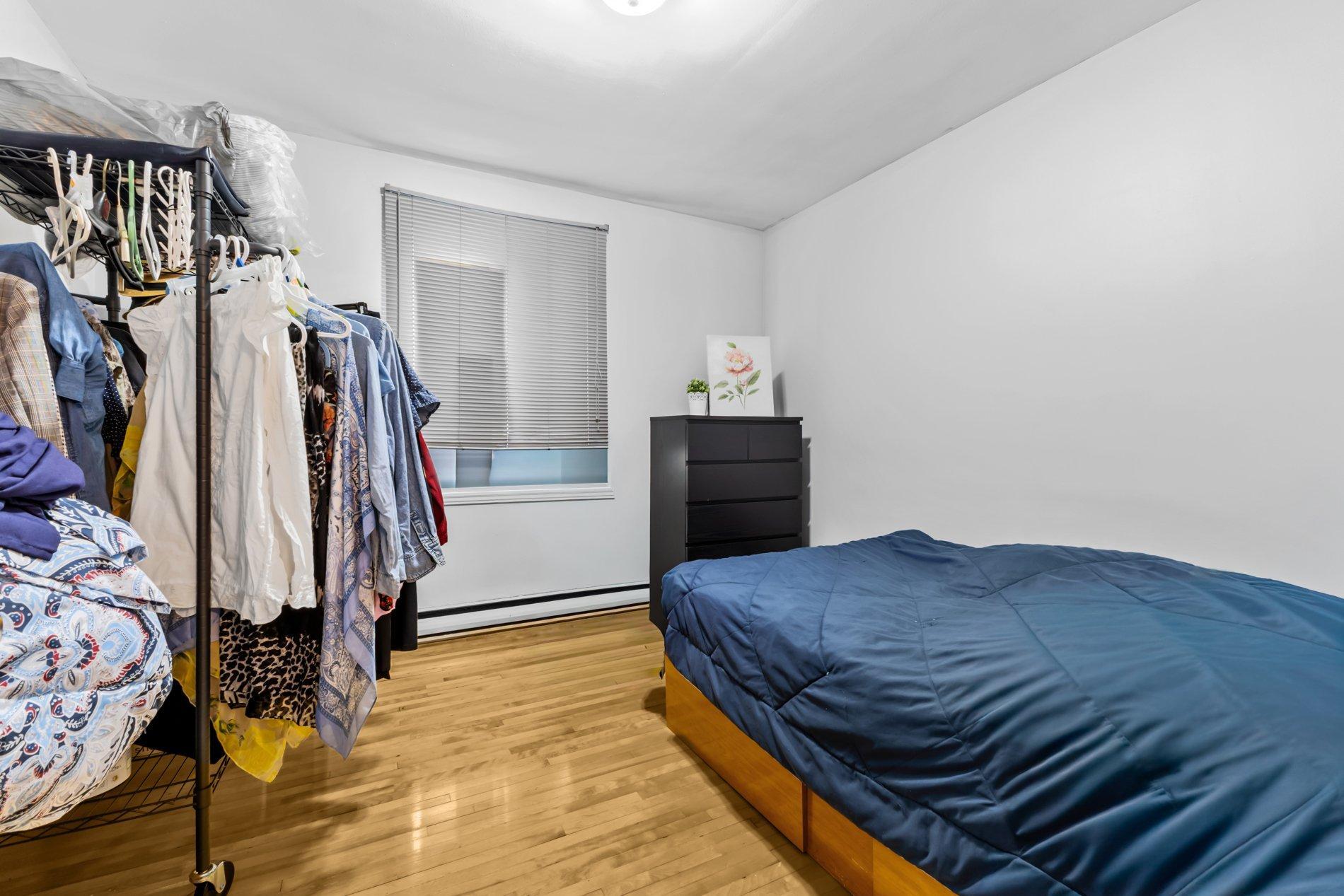 









782

 - 784


9e Avenue

,
Montréal (Lachine),




QC
H8S3C6

