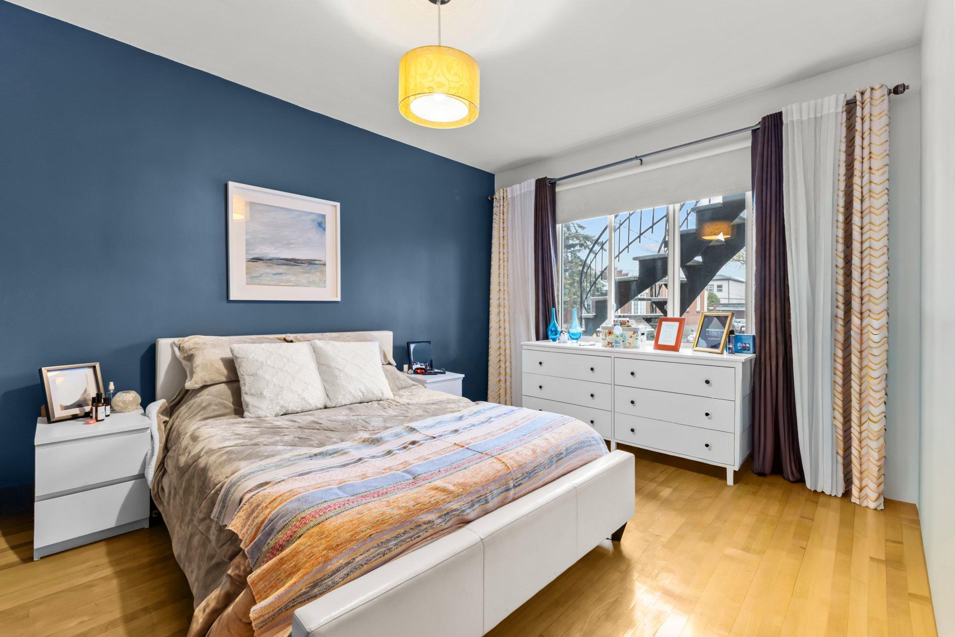 









782

 - 784


9e Avenue

,
Montréal (Lachine),




QC
H8S3C6

