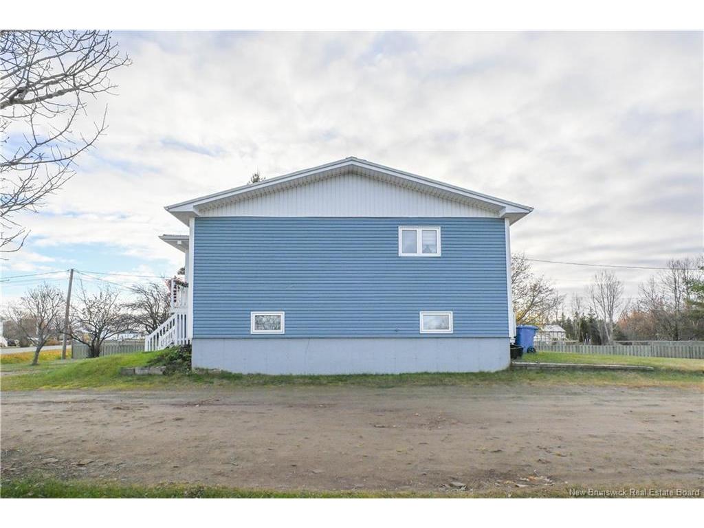 









443


chemin Haut-Shippagan

RD,
Haut-Shippagan,




NB
E8S 2R7

