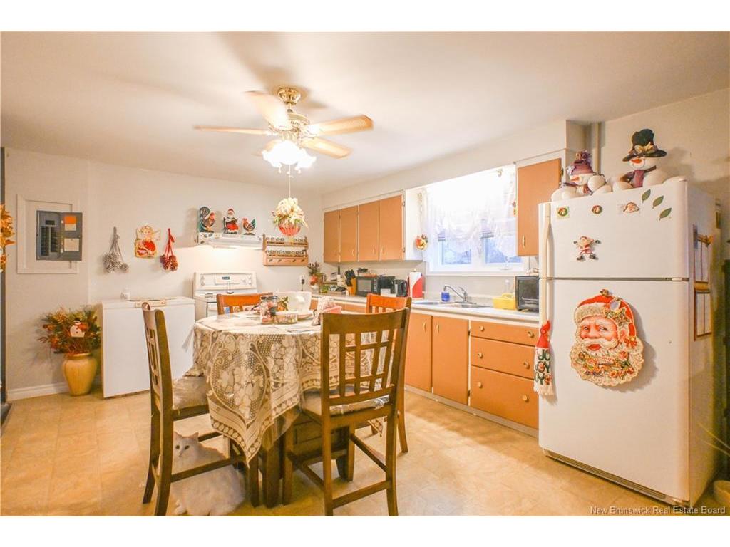 









443


chemin Haut-Shippagan

RD,
Haut-Shippagan,




NB
E8S 2R7

