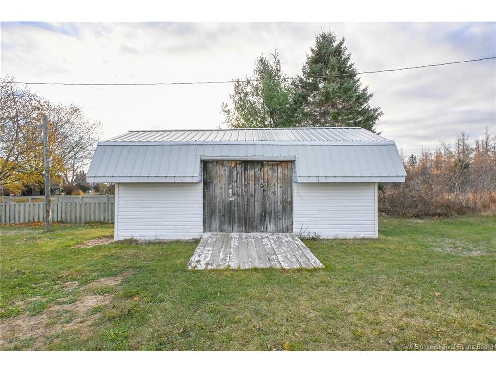 









443


chemin Haut-Shippagan

RD,
Haut-Shippagan,




NB
E8S 2R7

